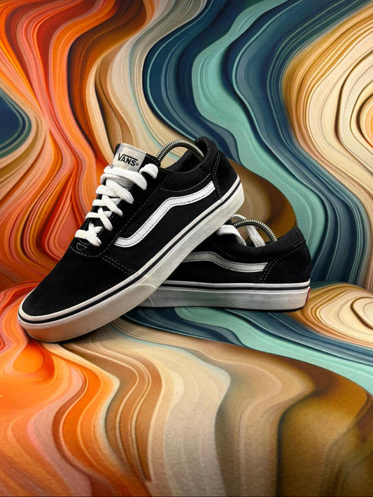Vans Classic Black Low