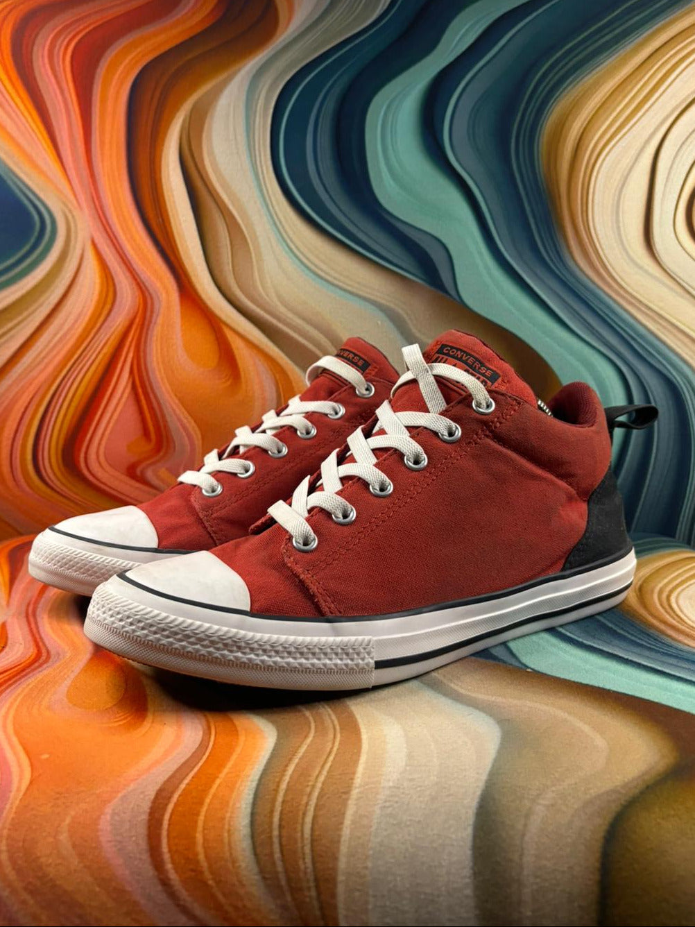 Converse Chuck Mid High Red
