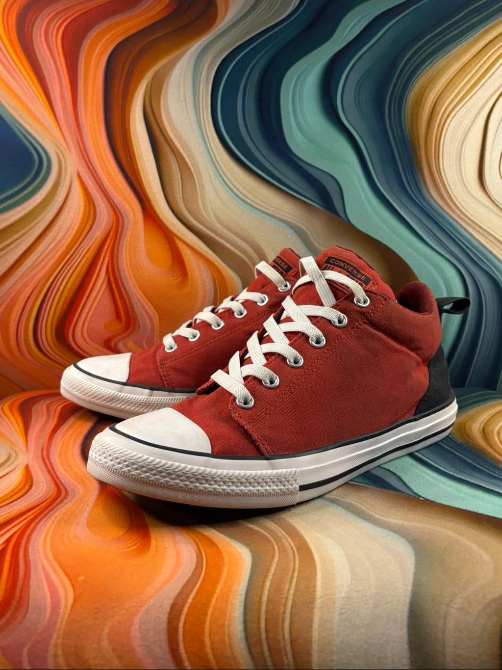 Converse Chuck Mid High Red