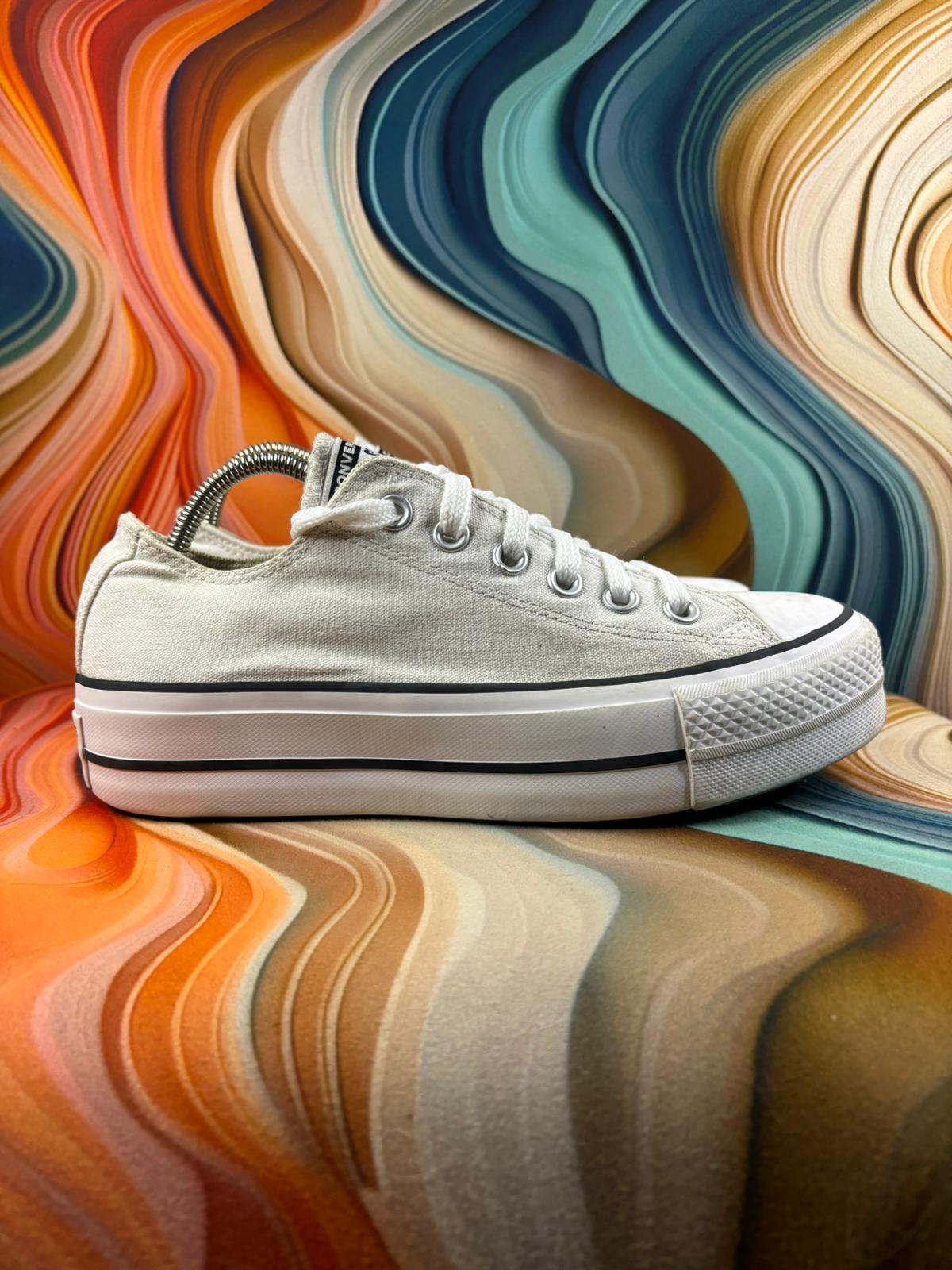 Converse Chuck Platform Off White