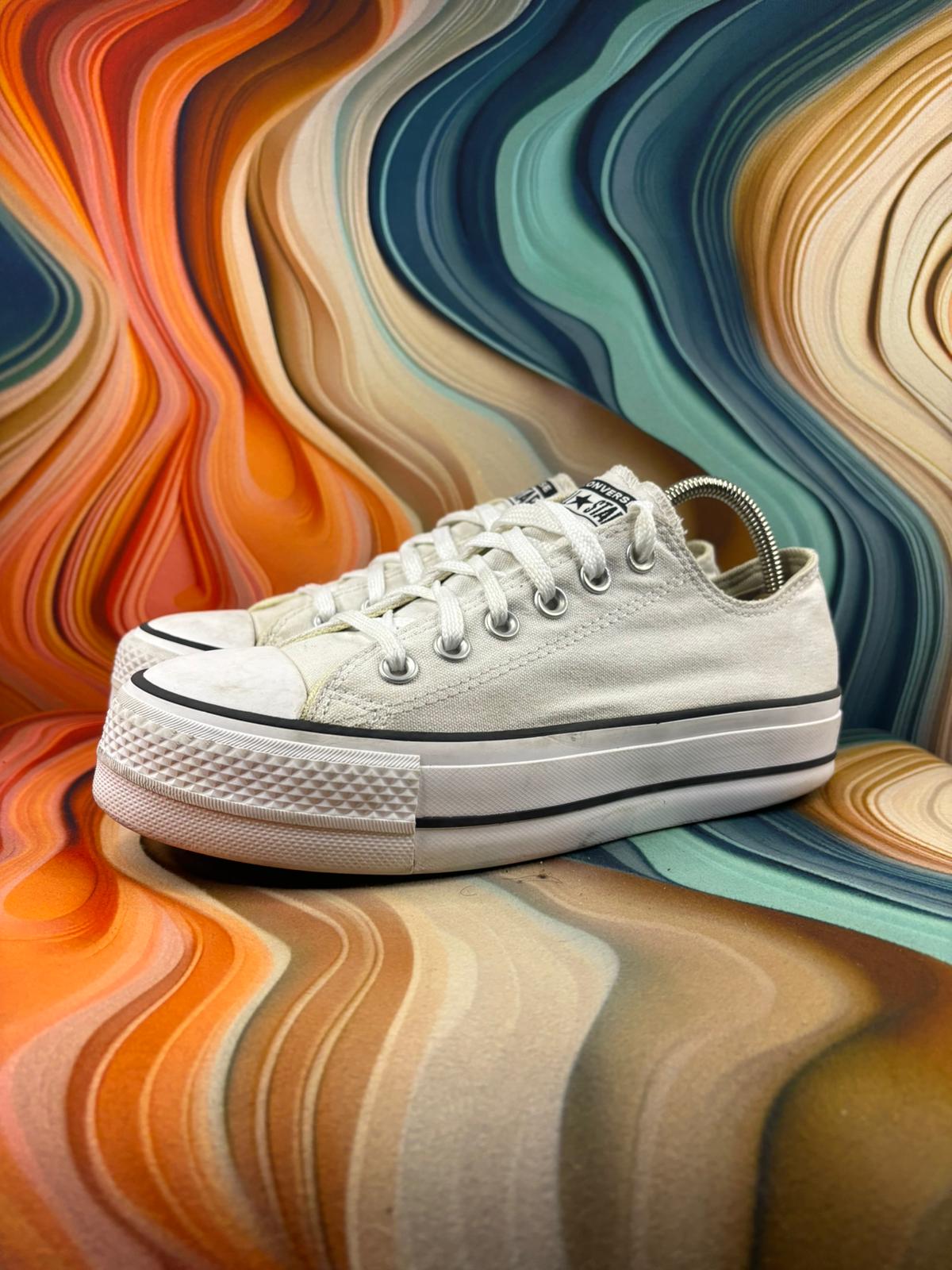 Converse Chuck Platform Off White